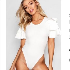 White ruffle sleeve bodysuit BOOHOO